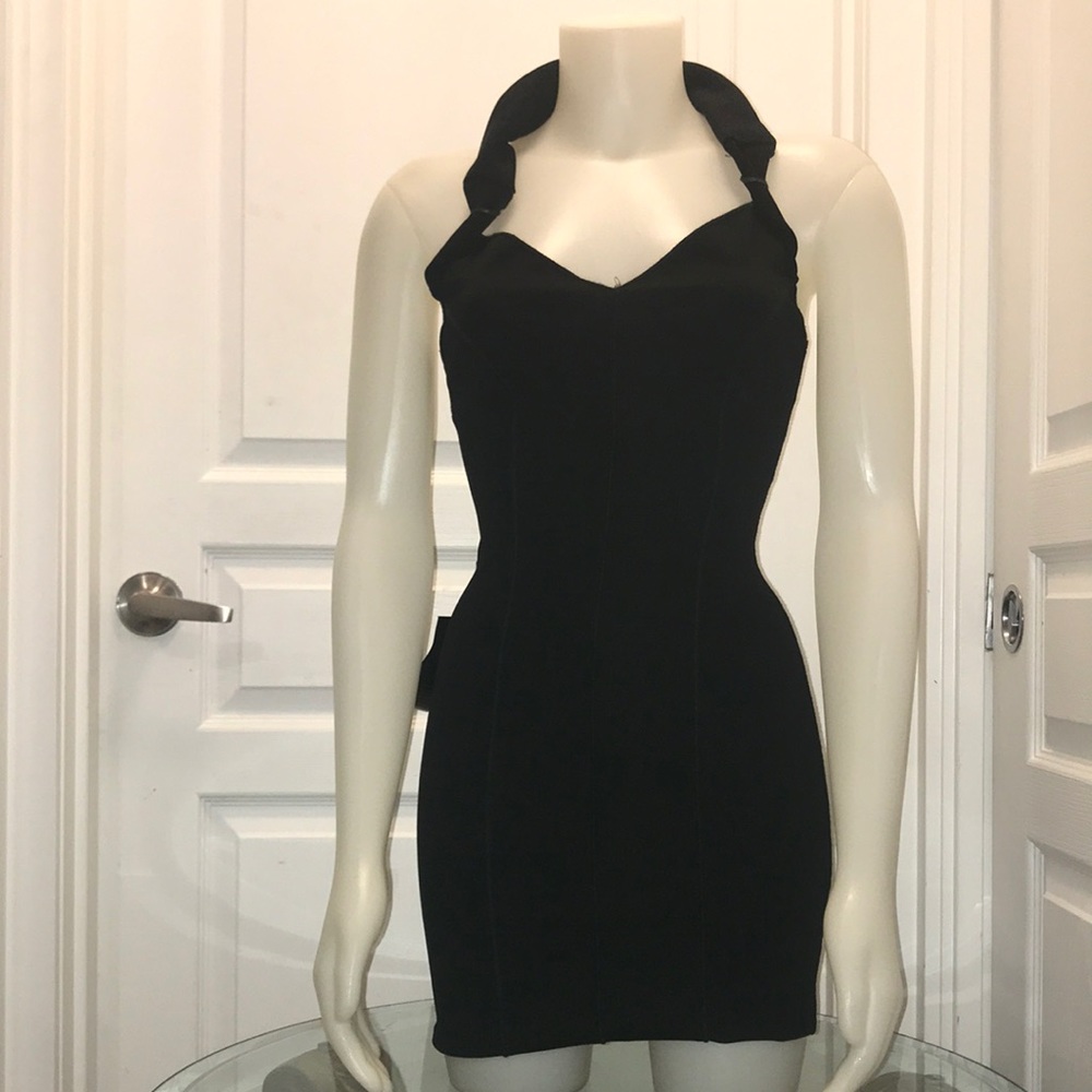 💣💣 PRICE DROP 💣💣 Bebe Backless Mini Dress